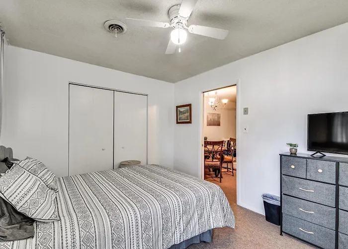 Holiday home W/ Private Yard + Screened Porch! *